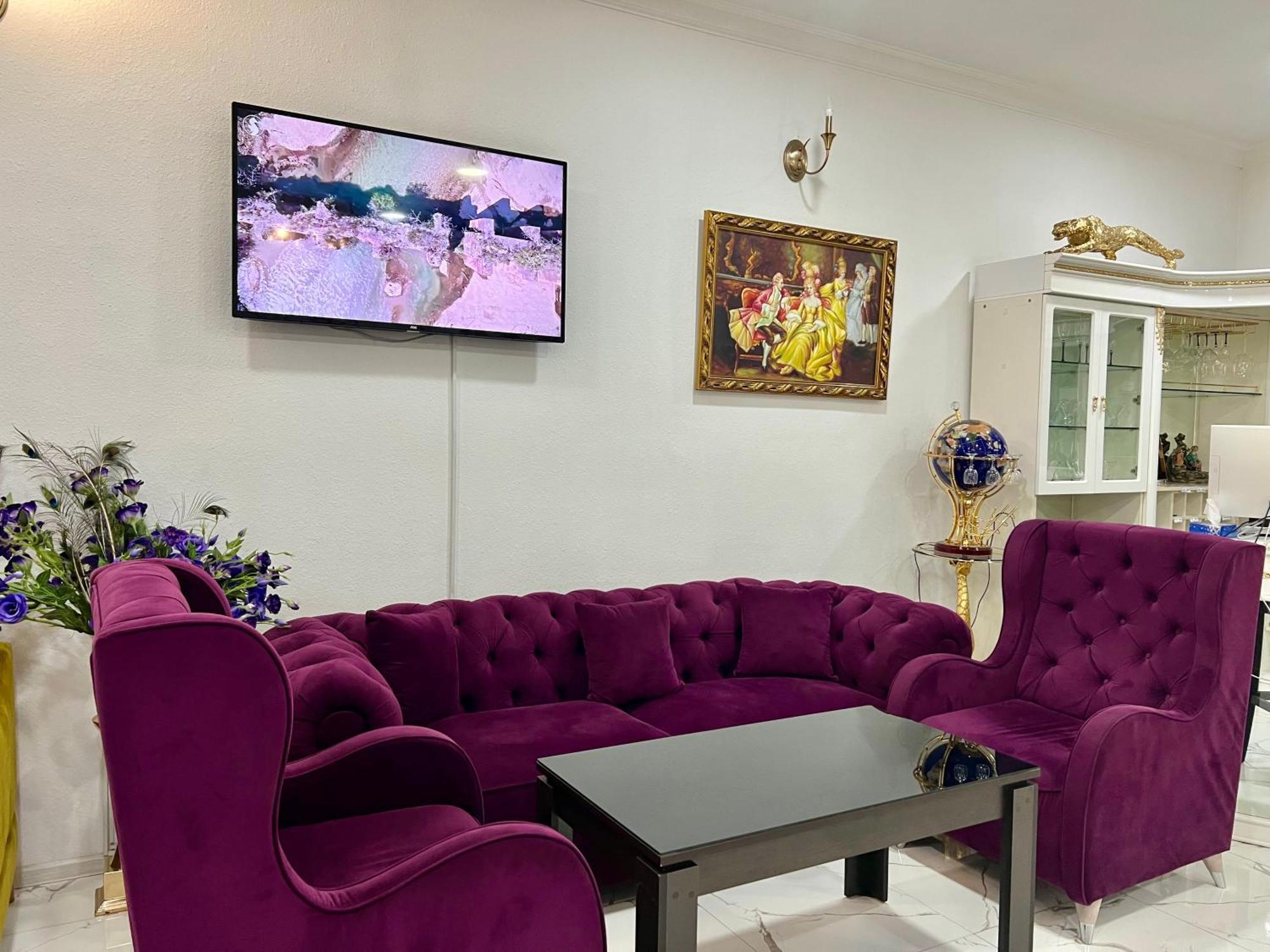 Family Hotel Ереван Экстерьер фото