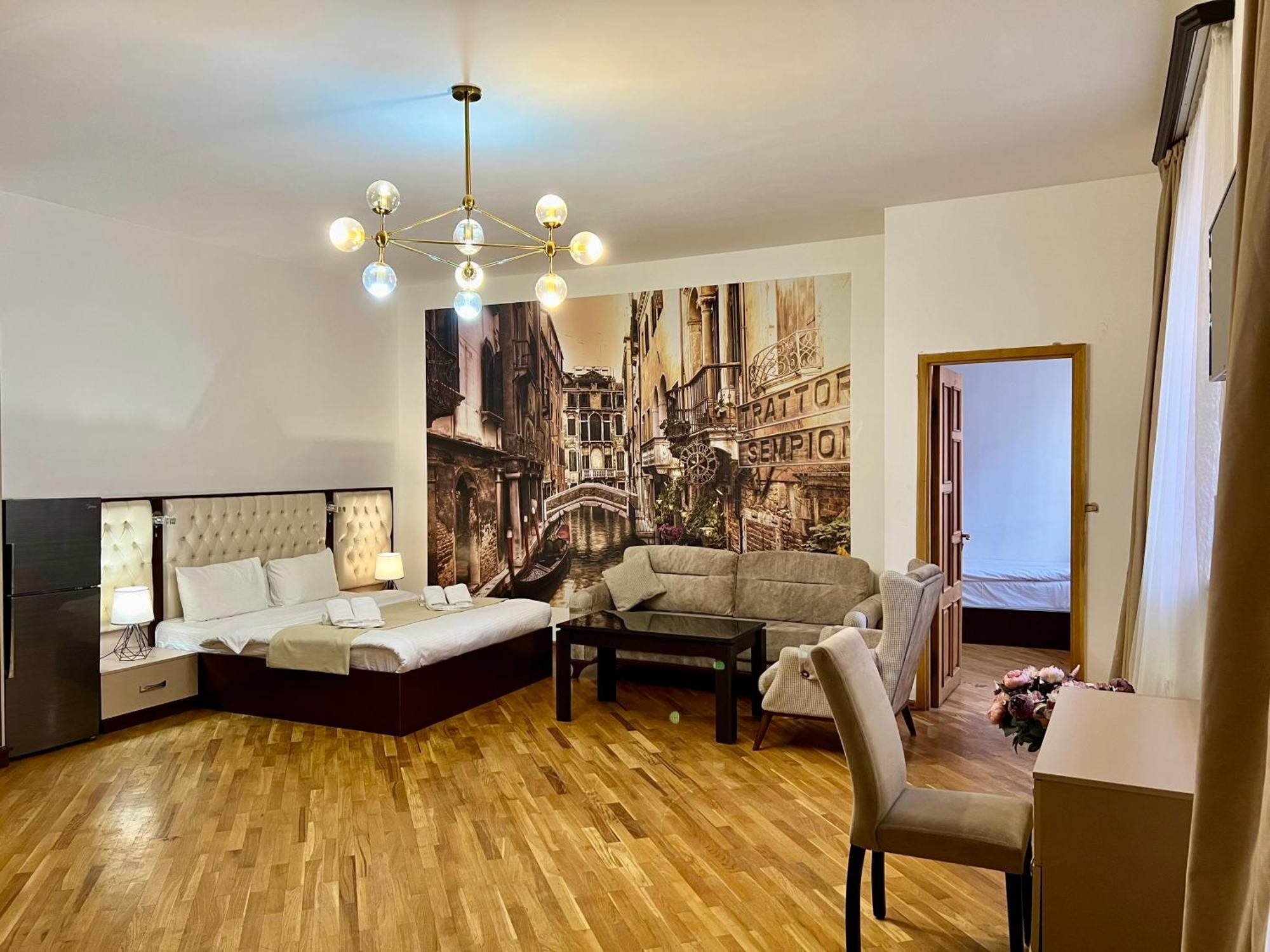 Family Hotel Ереван Экстерьер фото
